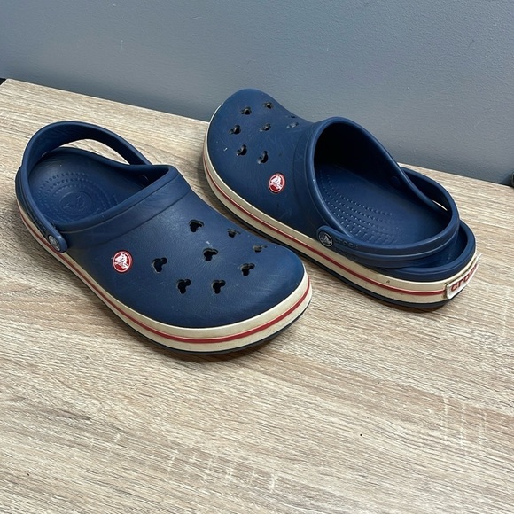 Disney X Crocs Collab Parks Mickey Cutout White Red Navy Blue Men 8 Ladies 10 - Picture 11 of 11